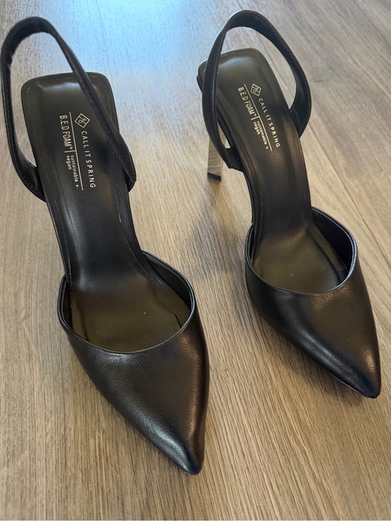 Call It Spring Shoes - Call It Spring Black Pointed-Toe Slingback Heels